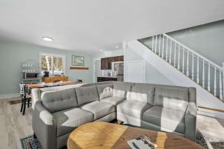 Lake Winnipesaukee Kona Carriage House Retreat - Moultonborough - 9