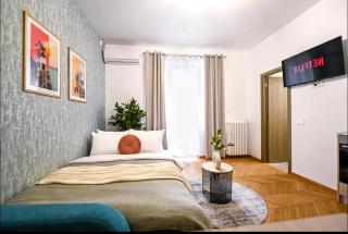 Fluidity - Refined 2BR Retreat in City Center - Bucarest - 9
