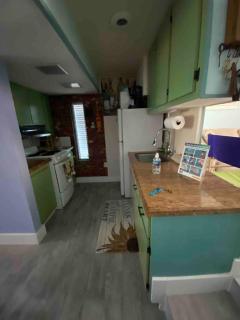 Unique Houseboat on Dry Lot - Key Largo - 3