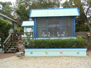 Unique Houseboat on Dry Lot - Key Largo - 0