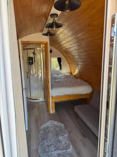 Springfield oaks Glamping Pod - 8