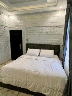 Grand T Abode Luxury Apartment - Ibadan - 1