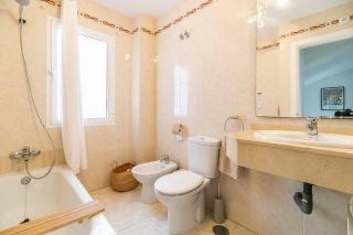 128 - Beautiful Townhouse with Pool, Benalmádena - Benalmádena - 3
