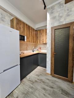 Sayat-Nova Creative Apartment - 1