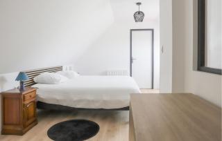Amazing Home In Runan With Wifi - Runan - 1