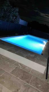 Villa f5 with pool close to beach and amenities - 3