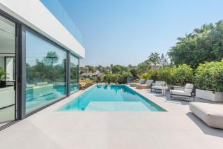 Extravagant 5 BDRM Golfer's Villa with Private Pool - 4