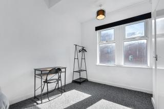 Convenient 2-Bed Apt for Families & Professionals - Nottingham - 4