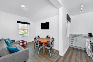 Convenient 2-Bed Apt for Families & Professionals - Nottingham - 5