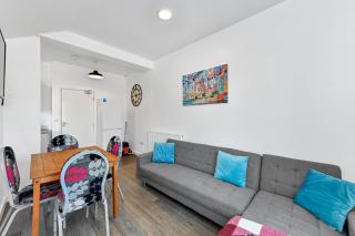 Convenient 2-Bed Apt for Families & Professionals - Nottingham - 9