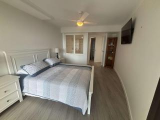 Seaside Sovereign Retreat - Caloundra - 9