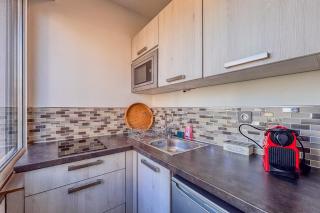 Contemporary 2P Studio Just Steps from the Beach - Cagnes-sur-Mer - 3