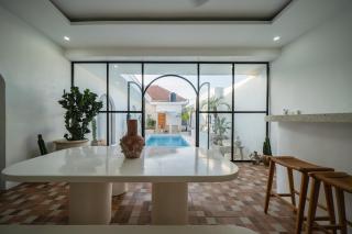 Pool Villa in Canggu include Breakfast - Sleeps 6 - Canggu - 5