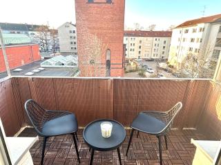 GÖH-moderne Wohnung in zentraler Lage, Balkon, self-check-in, WLAN, Netflix, DisneyPlus - 1