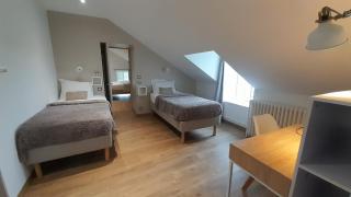 G2 Chambre familiale domaine Treuillaud piscine - Villers-les-Ormes - 9