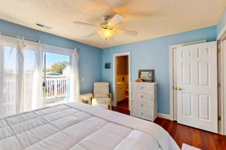 Livin' the Dream at 26th Ave N - North Myrtle Beach - 1