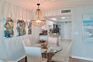 Ocean House 2805 - 9