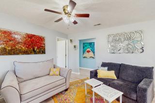 Salty Pearl - Oak Island - 7