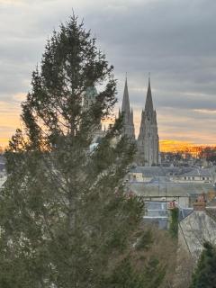 Chez Hortense - 5 mins à pied du centre-ville - place de stationnement - 2