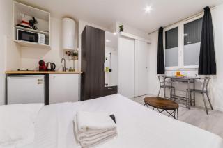 Studio fonctionnel hopital bichat - paris 18 - 2P - Paris - 8