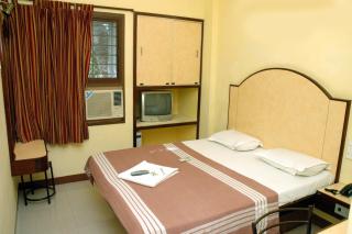 Aditya Inn - Puducherry - 7