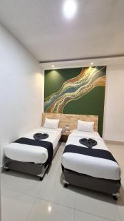 D'Hills Hotel - Bukittinggi - 6