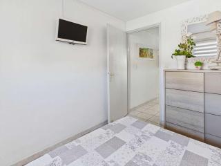 Appartement cosy 2 pièces, 4 pers, 30m plage, ascenseur - FR-1-423-203 - 1