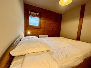 Charmant T3 de 51m² avec terrasse en plein centre de Samoëns - Proche commerces, parking privé - FR-1-624-28 - Samoëns - 2