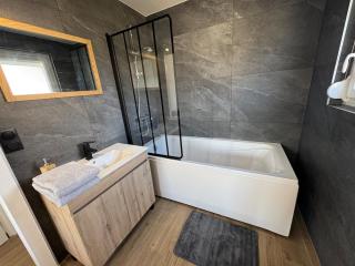 Maison 8 personnes 4 Chambres Doubles - Piscine - Anould - 3