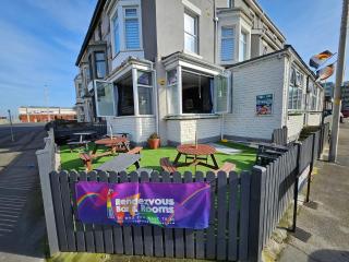 Rendezvous Bar & Rooms - ADULTS ONLY - Blackpool - 9