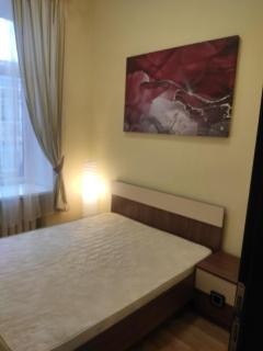 Апартаменти 3-кімнатні в центрі, метро Театральна - 7