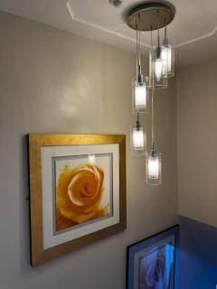 Paramount Luxe Loft- 3 bedrooms, 4 beds cosy home - Laindon - 6