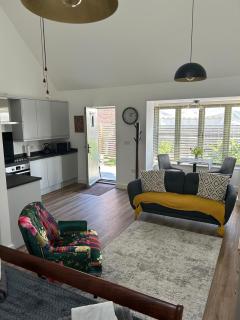 Blundens Kellingley - Chichester - 9