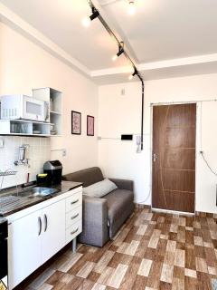 402 Apartamento com Area privativa, cozinha, máquina de lavar e vaga - 1