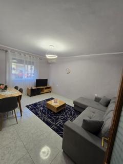 Siar Apartment Ali Demi - Tirana - 7