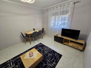 Siar Apartment Ali Demi - Tirana - 2