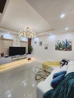 movie screen& 4rooms private house near J Park Resort - Cebu City - 6