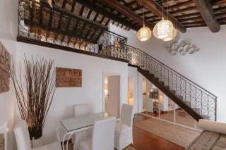 Piazza Navona Historic Luxury Apartment - Rome - 8