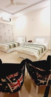 Vanilla In Guest house - Islamabad - 4