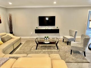 Serene & Fun Retreat with Pool - Lake Placid - 5
