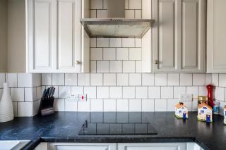 Lily's Central Stay with Parking - Nottingham - 3