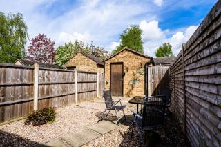 Lily's Central Stay with Parking - Nottingham - 1