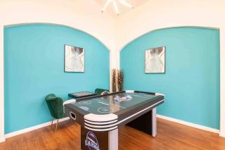 SUPER LUSH- FOAM BEDs w POOL & GAMEs - Kissimmee - 4