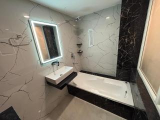 Hotel The Spark - Gorakhpur - 1