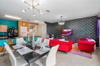 SUPER FUN- COLORs Gameroom LAKEVIEWs & SLEEPs 13 - 8