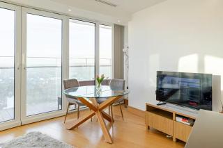 Luxurious Canary Wharf Aptartment - Outstanding City View! - 1