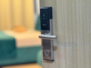 14102 Shore 2 Residences Cozy 1BR with Balcony by Prime Stay - Manila - 7