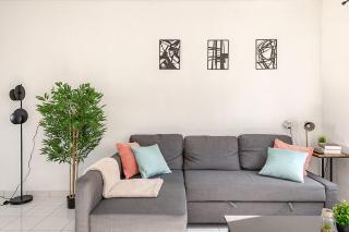 Loopafstand van Lokale Winkels en Zeedijk! - Prachtig Vakantiehuis! - Terneuzen - 0