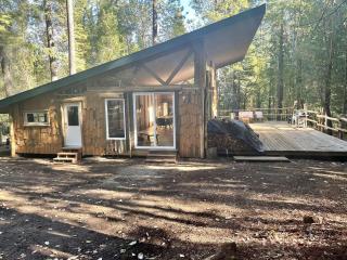 Charming Cabin for Sierra Nevada Getaways - - 0