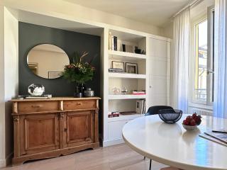 Lily Pads -Elegant apartment- in the city center - Milan - 4